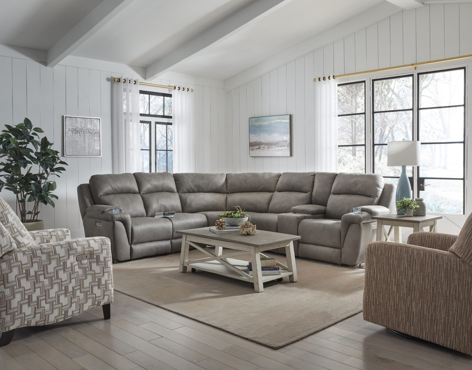 685 West End Sectional | Southern Motion